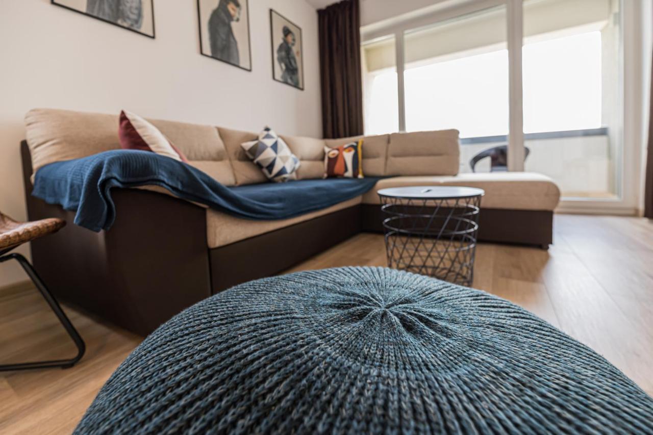 Coresi Modern Apartment Брашов Экстерьер фото