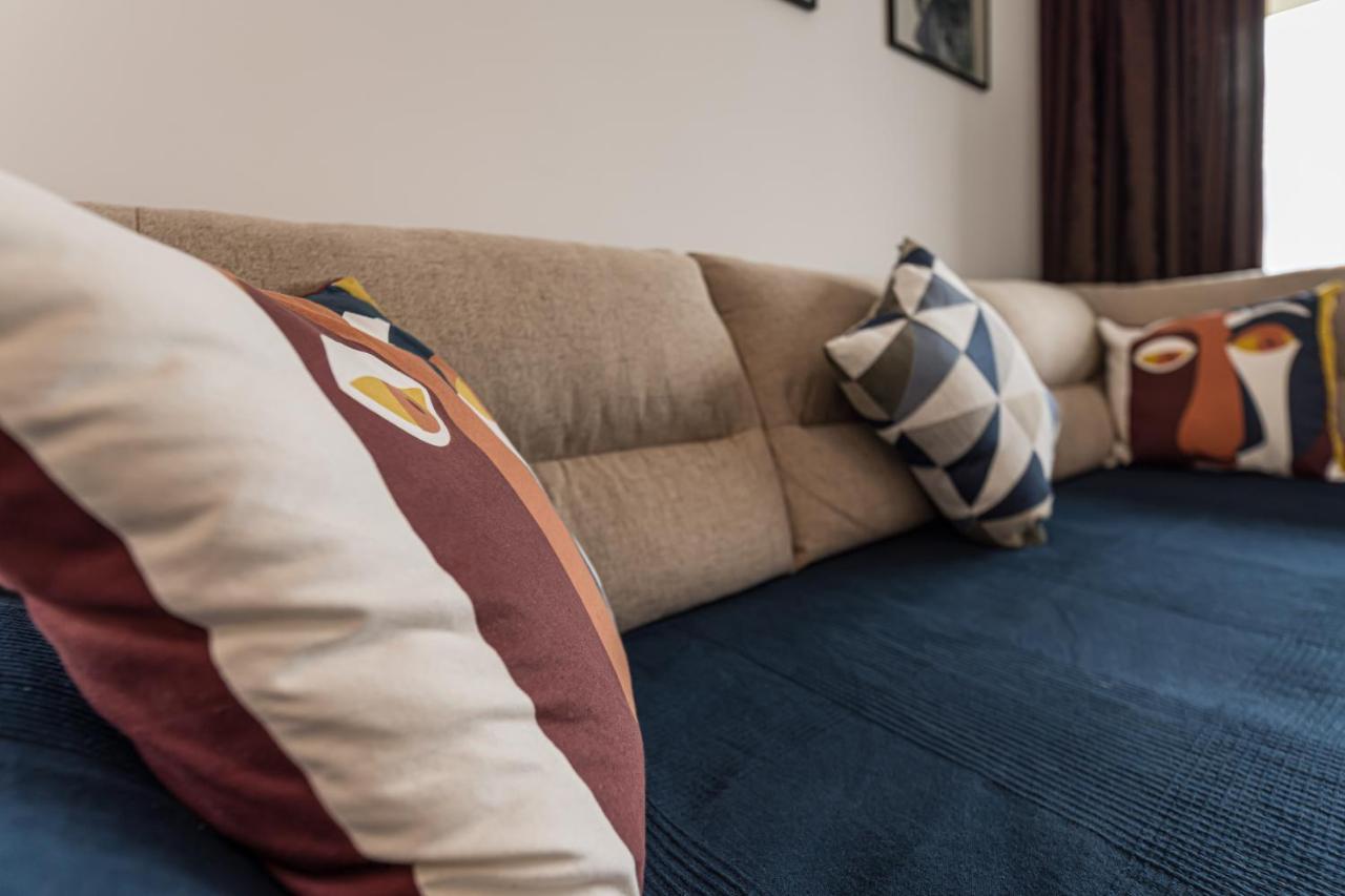 Coresi Modern Apartment Брашов Экстерьер фото